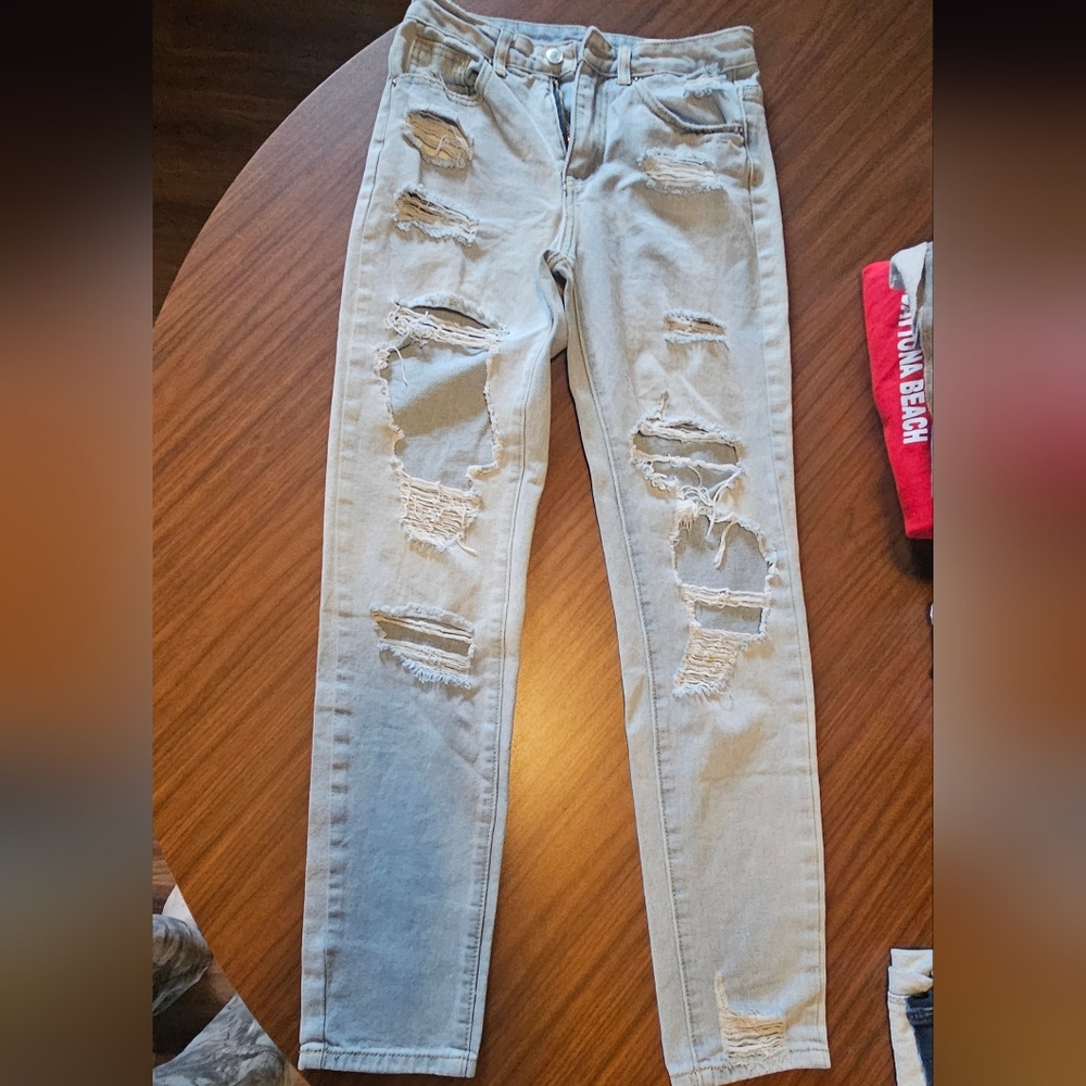 SHEIN Light Gray Distressed Skinny Jeans